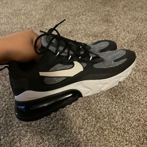 Nike Airmax 270 React Black